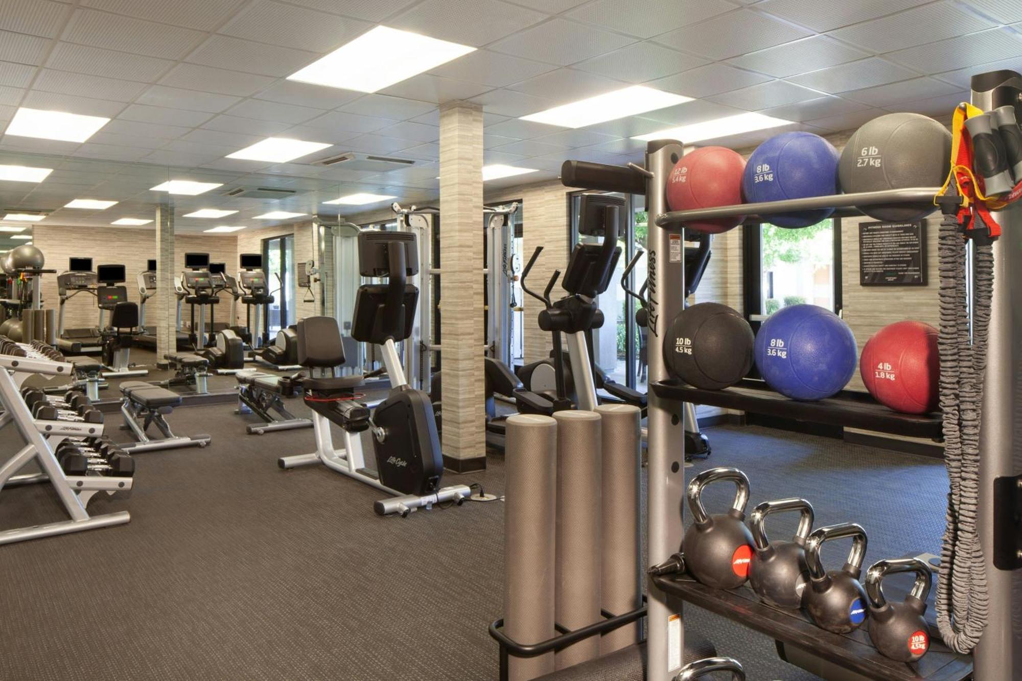 מלון Courtyard By Marriott Oakland Airport מראה חיצוני תמונה
